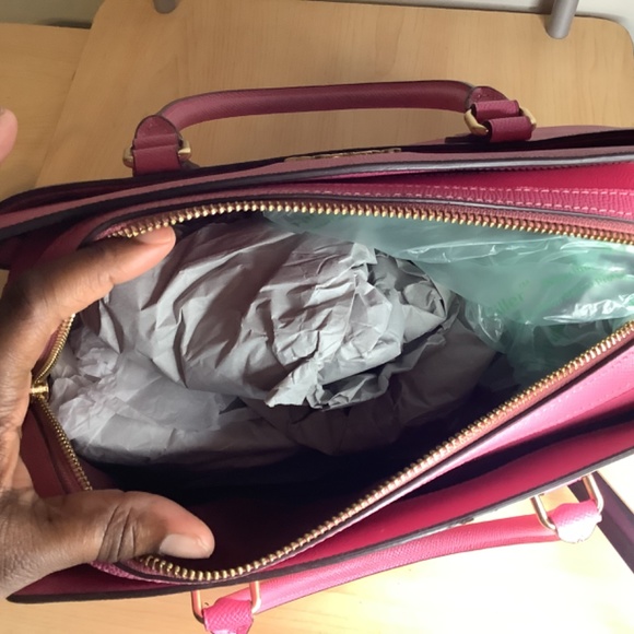 USED REAL MICHAEL KORS SATCHEL BAG - Picture 4 of 6